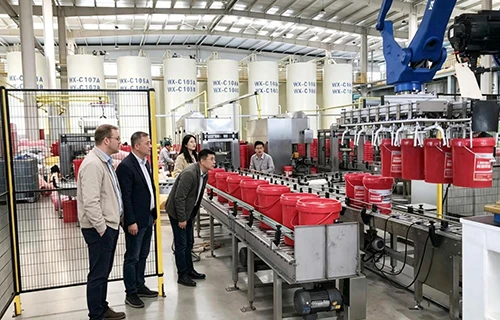 Sinergia industrial entre continentes: delega&ccedil;&atilde;o canadense de alto n&iacute;vel executa auditoria t&eacute;cnica e an&aacute;lise de fornecimento estrat&eacute;gico no centro de fabrica&ccedil;&atilde;o inteligente da Wanxiang Lubricant